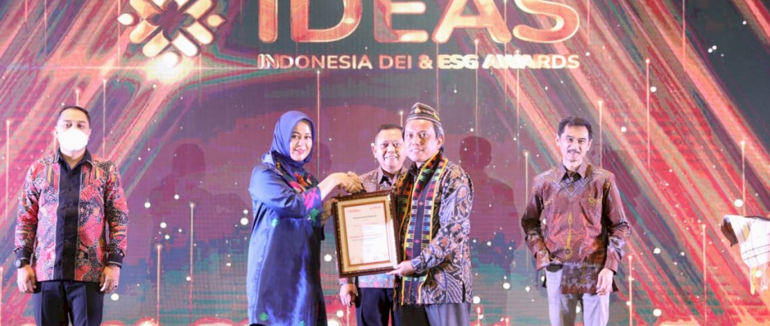 Pemkot Makassar Boyong Tiga Penghargaan IDEAS 2022