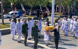 Kenali Medan, Paskibraka  Kota Makassar Latihan Langsung di Anjungan Pantai Losari