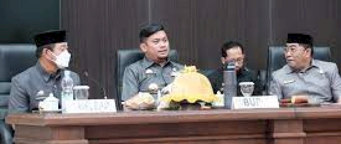 Bupati Gowa Serahkan Ranperda Pertanggujawaban Pelaksanaan APBD Tahun Anggaran 2021 ke DPRD