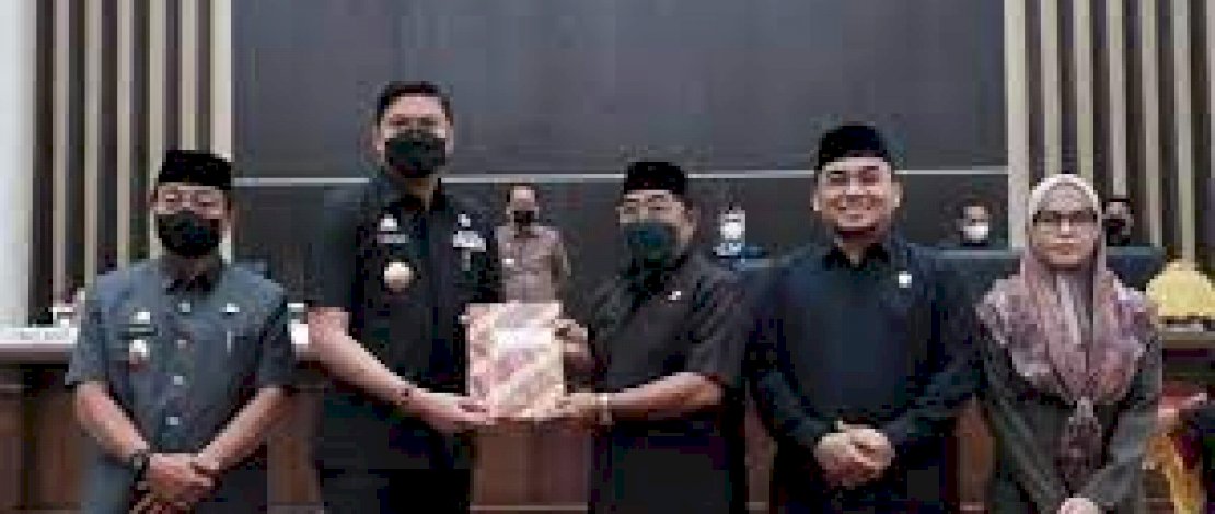 DPRD Setuju Ranperda Pelaksanaan APBD Tahun Anggaran 2021 Dibahas Lebih Lanjut