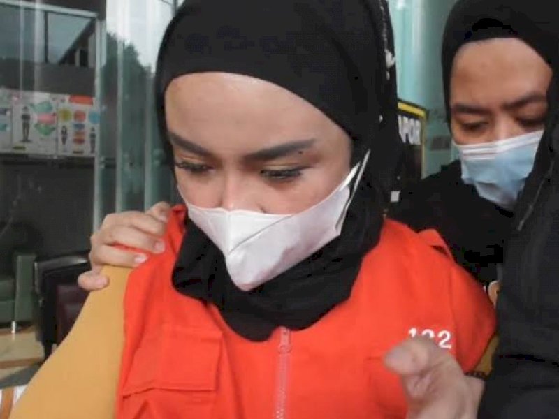 Hakim Tuntut Medina Zein 1 Tahun Penjara, Sang Ibu Kaget: Dia Dalam Keadaan Sakit 