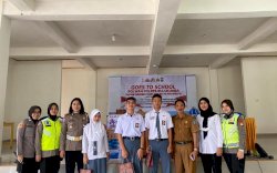HUT ke-74, Polwan Polres Bulukumba Goes to School