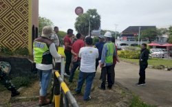 Kadis PUTR Imbau Warga Dukung Pengerukan Drainase di Tun Abdul Razak