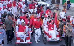 Danny-Fatma Kobarkan Semangat 45 di Kawasan Pecinan