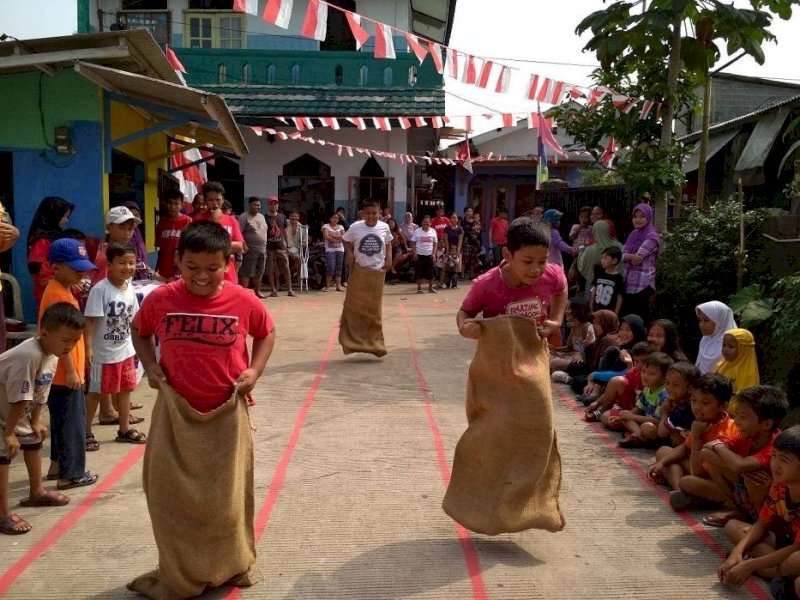 Begini Cara Menang Lomba Balap Karung di Perayaan HUT RI Ke 77, Salah Satunya 'Pemanasan'