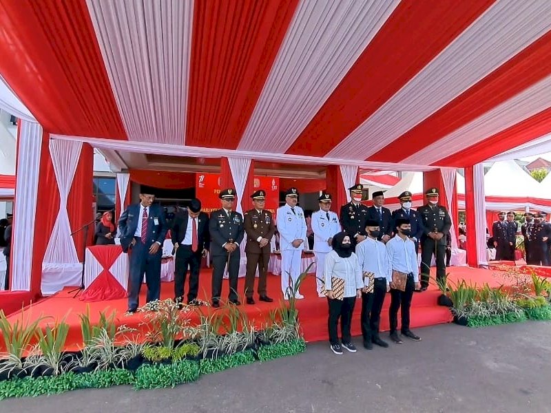 Bupati Pinrang Serahkan Remisi Umum Untuk 134 Warga Binaan Rutan