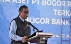 Punya Utang di Pinjol Ilegal?  Mahfud MD : Tidak Usah Bayar