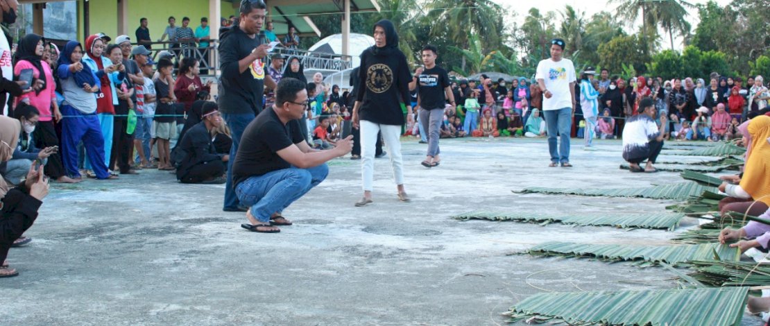 Lestarikan Kearifan Lokal, Karang Taruna Lotang Salo Gelar Lomba 'Mabbekawang' Lestarikan Kearifan Lokal, Karang Taruna Lotang Salo Gelar Lomba 'Mabbekawang'