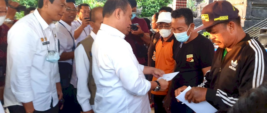 Direktur Jenderal Peternakan dan Kesehatan Hewan (Dirjen PKH), Nasrullah, pada acara Launching Pemberian Bantuan Pemerintah terhadap Peternak terdampak PMK yang dikenakan tindakan pemotongan bersyarat, di Kabupaten Badung, Bali, Rabu, 24 Agustus 2022.