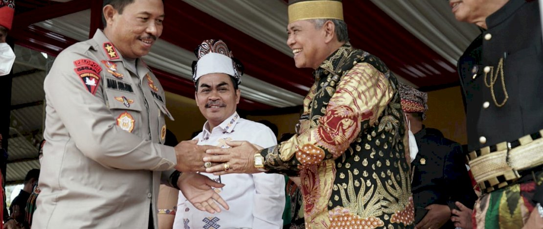 Bupati Luwu, Basmin Mattayang, menghadiri pembukaan Event Magical Toraja 2022, yang dilaksanakan di Lapangan Bakti, Kecamatan Rantepao, Toraja Utara, Sulsel, Kamis, 25 Agustus 2022. Bupati Luwu, Basmin Mattayang, menghadiri pembukaan Event Magical Toraja 2022, yang dilaksanakan di Lapangan Bakti, Kecamatan Rantepao, Toraja Utara, Sulsel, Kamis, 25 Agustus 2022.