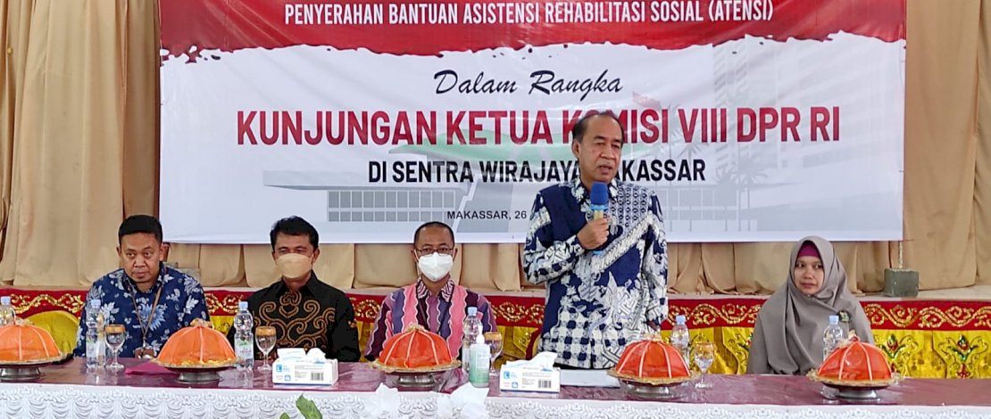 Ketua Komisi VIII DPR RI, Ashabul Kahfi, melakukan kunjungan silaturahim di Sentra Wirajaya Makassar, Jumat, 26 Agustus 2022.