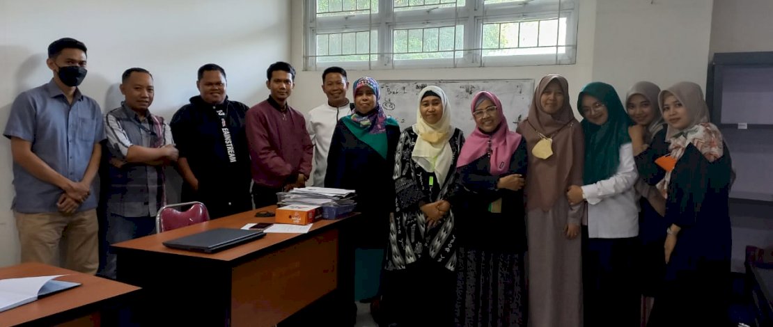 Tim Pengelola Jurnal Fakultas Sastra UMI mengadakan rapat koordinasi yang dimotori oleh Pusat Penerbitan dan Publikasi Ilmiah Fakultas Sastra UMI, Jumat, 26 Agustus 2022. Tim Pengelola Jurnal Fakultas Sastra UMI mengadakan rapat koordinasi yang dimotori oleh Pusat Penerbitan dan Publikasi Ilmiah Fakultas Sastra UMI, Jumat, 26 Agustus 2022.