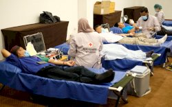 Jaga Kesehatan Sekaligus Bantu Sesama Komunitas Sepeda RCC Rutin Donor Darah 