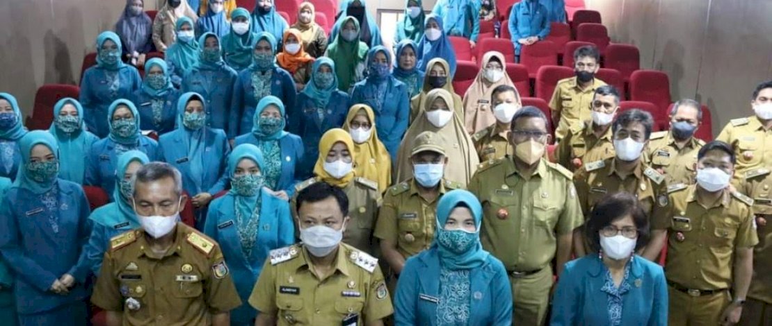 Hadiri Pelantikan TP PKK Sekecamatan, Ini Pesan Camat Tallo Bagi Kader Hadiri Pelantikan TP PKK Sekecamatan, Ini Pesan Camat Tallo Bagi Kader