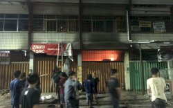 Ruko Terbakar, Seorang Balita dan 6 Anggota Keluarga Terjebak Api
