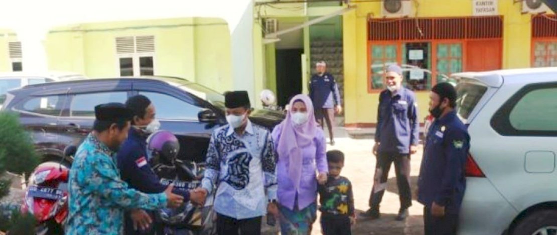 Hadiri Penamatan KB Islam Ar Rayyan, Camat Tallo Tekankan Pentingnya Penanaman Nilai - nilai Islam Hadiri Penamatan KB Islam Ar Rayyan, Camat Tallo Tekankan Pentingnya Penanaman Nilai - nilai Islam
