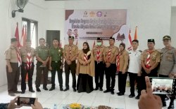 Kukuhkan Pengurus Saka Pramuka Adhyasta, Erna Suarakan Pemilu Jurdil