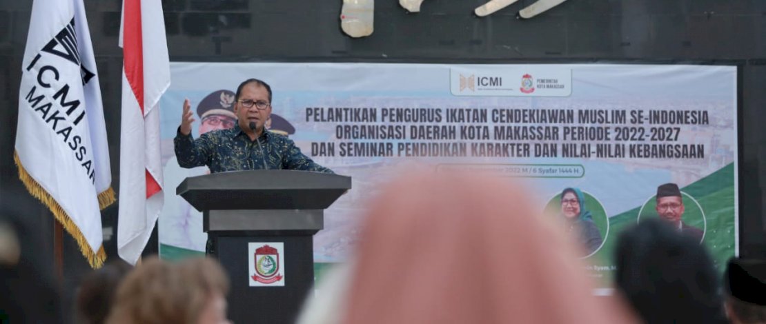 Danny Pomanto menghadiri pelantikan pengurus baru ICMI periode 2022- 2027 oleh Ketua ICMI Sulsel Prof Dr Arismunandar, di Baruga Anging Mammiri, Sabtu, 3 September 2022. Danny Pomanto menghadiri pelantikan pengurus baru ICMI periode 2022- 2027 oleh Ketua ICMI Sulsel Prof Dr Arismunandar, di Baruga Anging Mammiri, Sabtu, 3 September 2022.