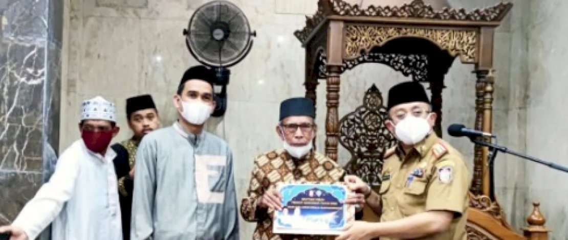 Sekretaris Bapenda dan Asisten 1 Walikota Makassar Safari Ke Parangloe