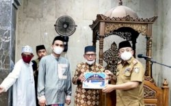 Sekretaris Bapenda dan Asisten 1 Walikota Makassar Safari Ke Parangloe