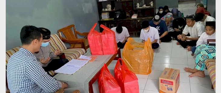 Bapenda Makassar Kembali Gelar Kegiatan Sosial Berbagi Takjil
