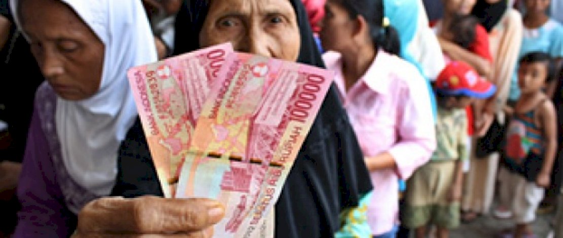 396.148 KPM di Sulsel Terima Bantuan Langsung Tunai, Kompensasi Kenaikan BBM 396.148 KPM di Sulsel Terima Bantuan Langsung Tunai, Kompensasi Kenaikan BBM