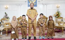 Dampingi Andi Sudirman, Lima Siswa PAUD Terpilih Jadi Gubernur Sulsel Sehari