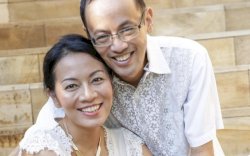 Suami Dee Lestari Meninggal Dunia Setelah Berbulan-Bulan Terbaring Lemah Karena Stroke