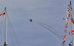 Sehari Jelang Makassar F8, Koopsud II Gelar Latihan Pembukaan Terjunkan Tiga Sukhoi