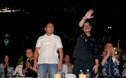 Danny Pomanto Dampingi Mentan SYL Nonton Aksi Panggung Padi Reborn di F8