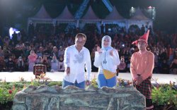 Prosesi Cabut Badik Tandai Makassar F8 2022 Resmi Ditutup