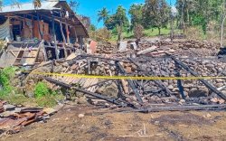 Kebakaran 3 Rumah di Jeneponto, Gubernur Andi Sudirman Instruksikan Penyaluran Bantuan