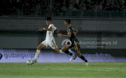 FOTO: Laga PSM Makassar vs Dewa United