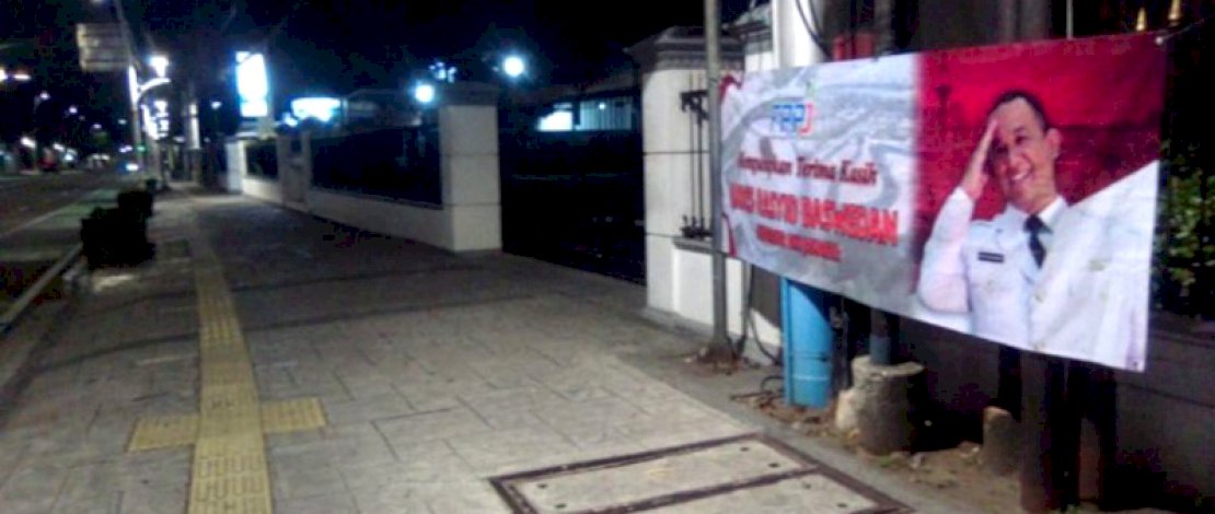 Dianggap Berhasil Pimpin Jakarta, Spanduk Ucapan Terima Kasih ke Anies Mulai Bertebaran di Jakarta