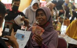 Lansia di Bone Meninggal Saat Antri Pembagian BLT