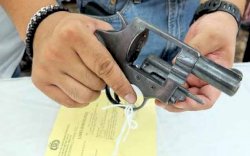Hati-hati! Pemuda di Gowa Ancam Pengendara Pakai Busur Panah Hingga Pistol Rakitan