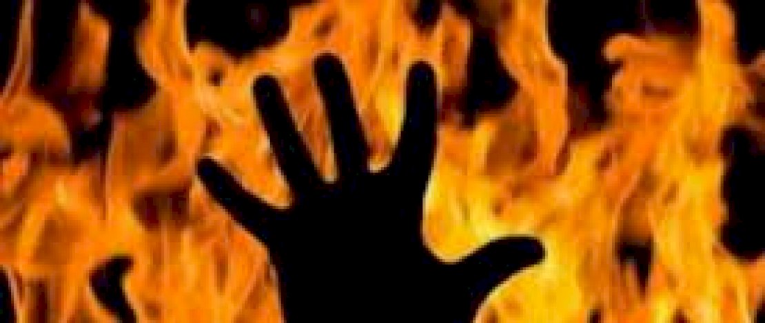 Pastor di Nigeria Dibakar Hidup-hidup Oleh Orang Tak Dikenal, 5 Jemaah Diculik Pastor di Nigeria Dibakar Hidup-hidup Oleh Orang Tak Dikenal, 5 Jemaah Diculik
