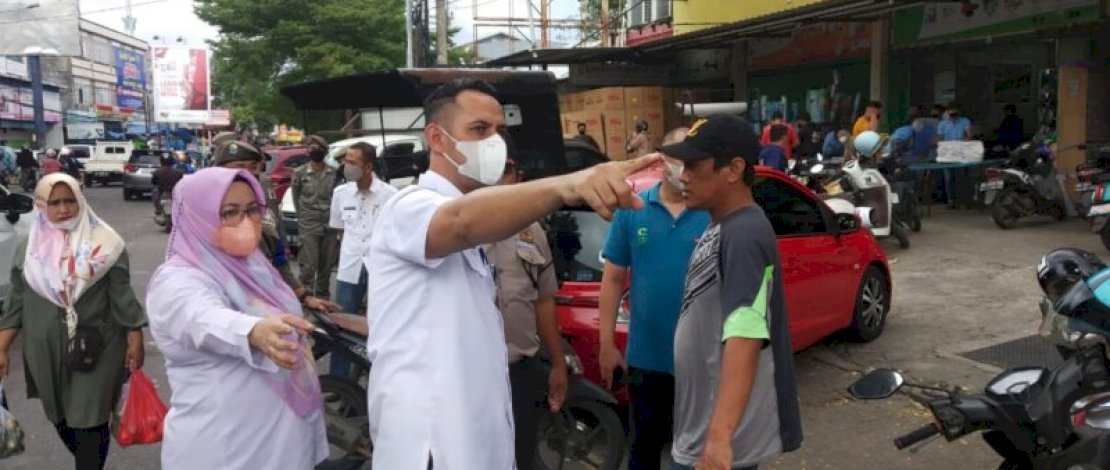 Bikin Macet , Kecamatan Bontoala Tegur Jukir Sumber Plastik Bikin Macet , Kecamatan Bontoala Tegur Jukir Sumber Plastik
