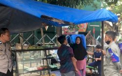 Satgas Trantib Kecamatan Bontoala Persuasi PK5 Agar Tak Jualan di Bahu Jalan