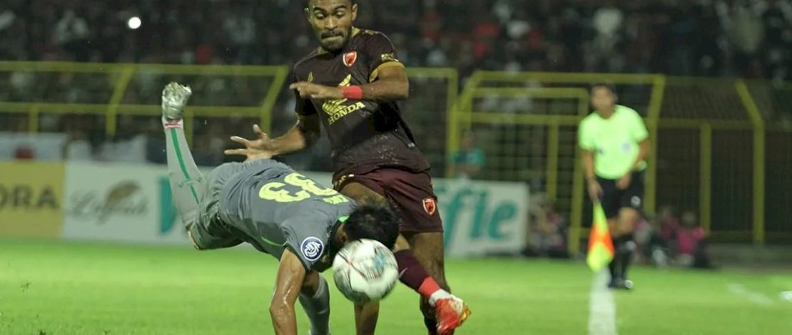Malam Ini, PSM Makassar vs Persija Jakarta: Duel Sengit di Stadion B.J Habibie