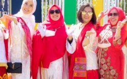 Usai Upacara HUT RI ke-77, Erna Taufan Kompak Bareng Istri Forkopimda Fashion Show Layaknya di Citayam