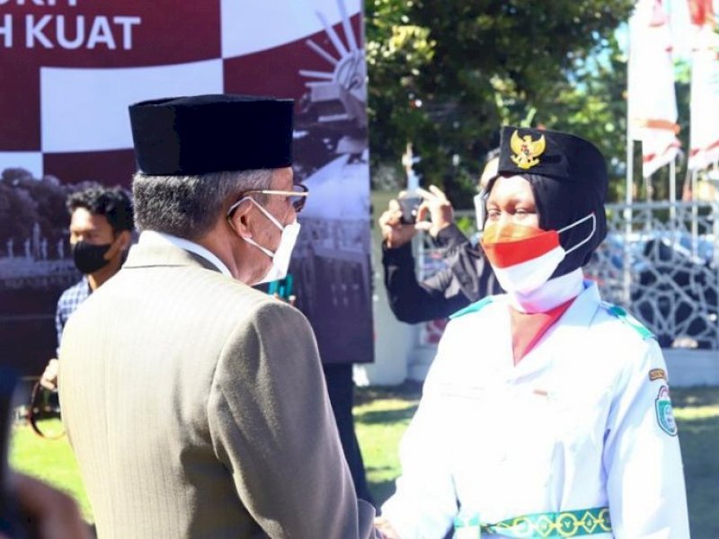 Taufan Pawe Ajak Paskibraka Berikan yang Terbaik dan Banggakan Orangtua