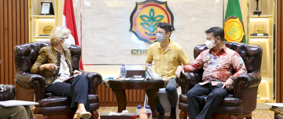 Mentan SYL melakukan pertemuan Bilateral dengan Regional Director World Bank, Beno&icirc;t Bosquet di Kanpus Kementan, Jakarta, Selasa, 20 September 2022.