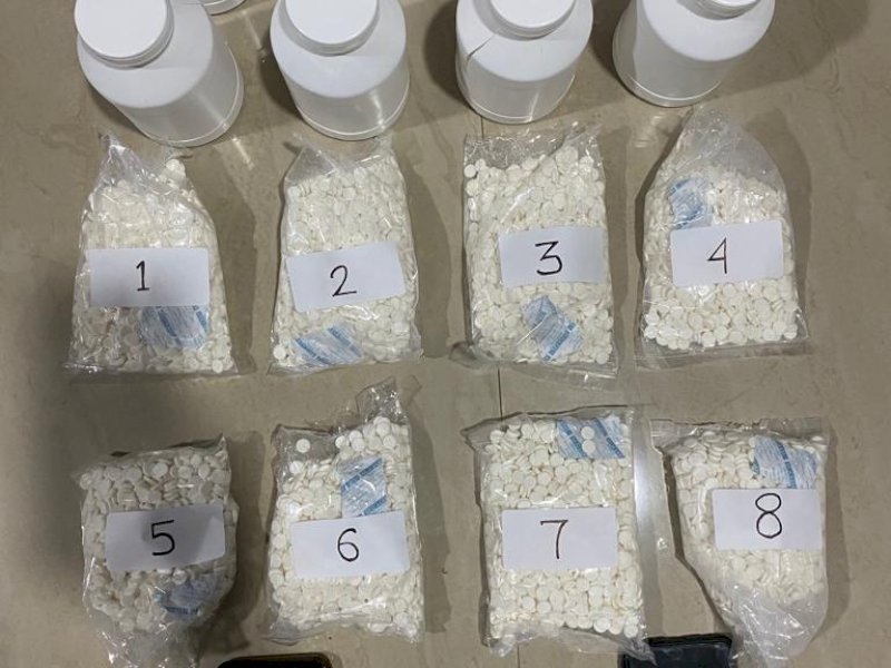Ditresnarkoba Polda Sulsel Gagalkan Peredaran 8.000 Butir Obat Daftar G