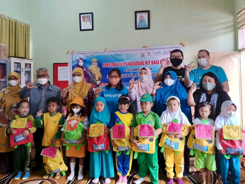 PAUD dan TK di Tiga Daerah Terima Bantuan Psikososial Kit dari UNICEF