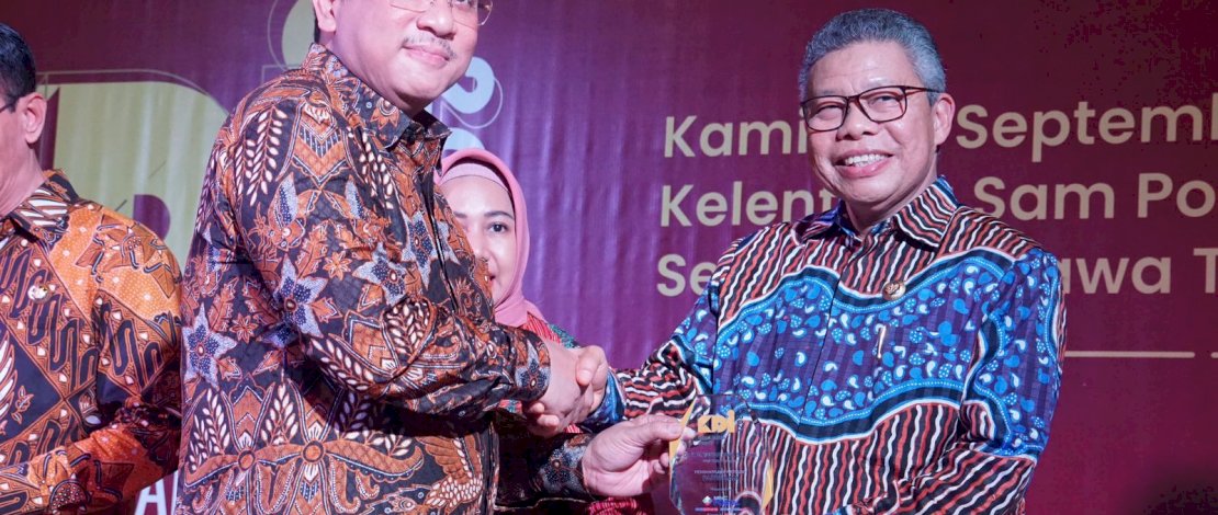 Taufan Pawe Terima Penghargaan Kepala Daerah Inovatif 2022 dari MNC Portal Indonesia