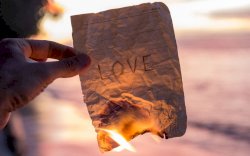 Minta Putus Setelah Tak Kunjung Dinikahi, Perempuan Ini Malah Digugat Mantan Pacar Rp 1,2 Miliar