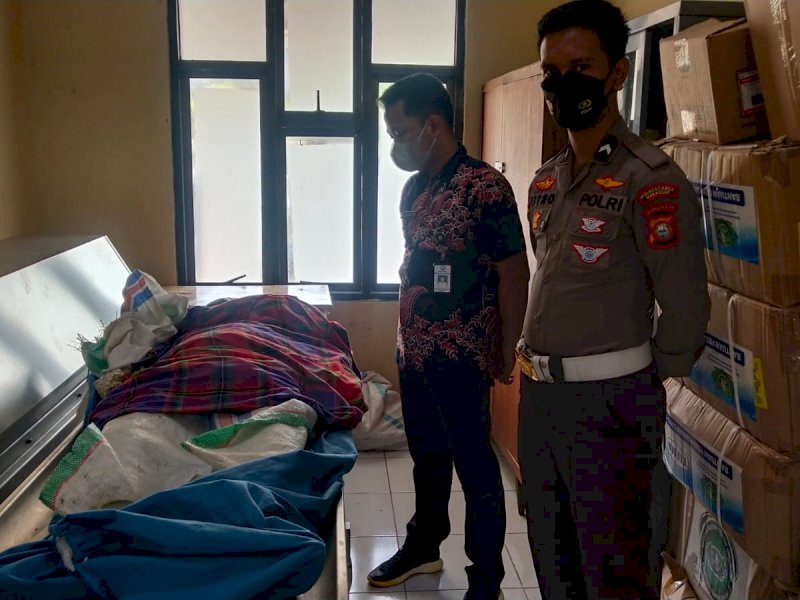 Hendak Salip Truk Tangki Pertamina, Pengendara Motor Tewas Terlindas