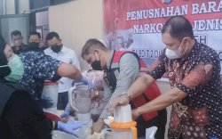Ditresnarkoba Polda Sulsel Musnahkan 3 KG Sabu Milik Bandar Asal Sidrap