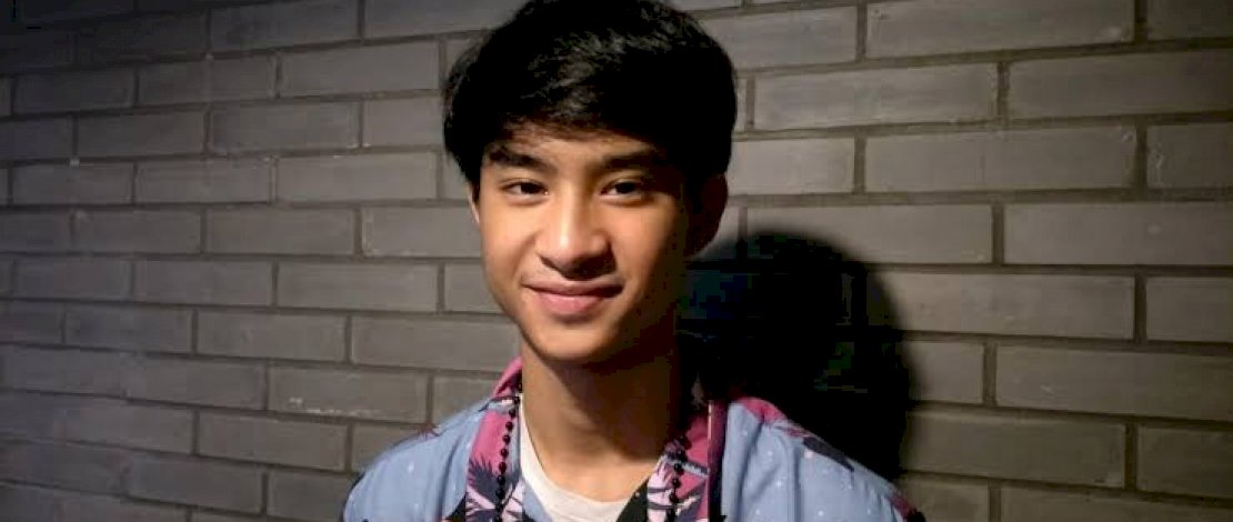 Rilis Single Terbaru Bertajuk 'Hari Paling Bahagia', Devano Danendra Terima Kasih Kepada Iis Dahlia